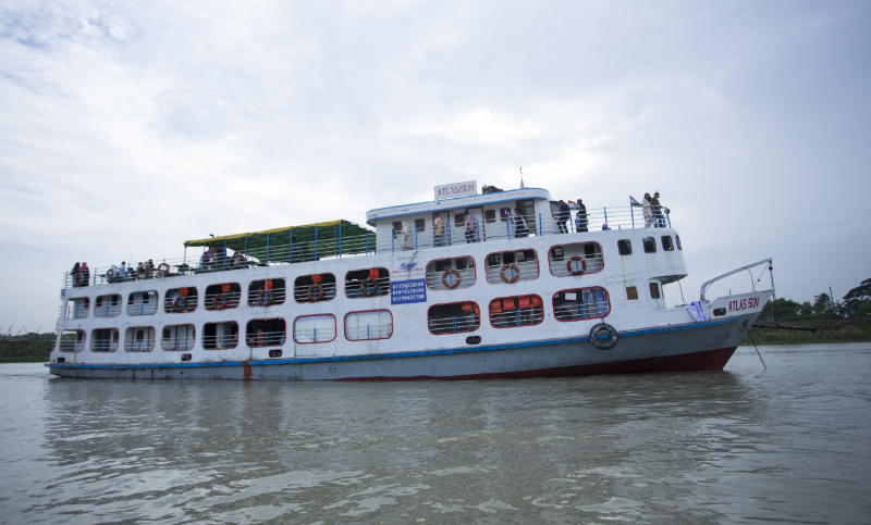 river cruise dhaka